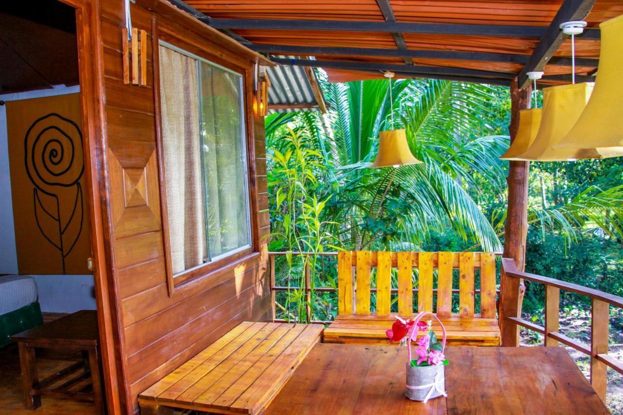 Experience The Comforts Of An Amazing Treehouse Sigiriya Eksteriør bilde