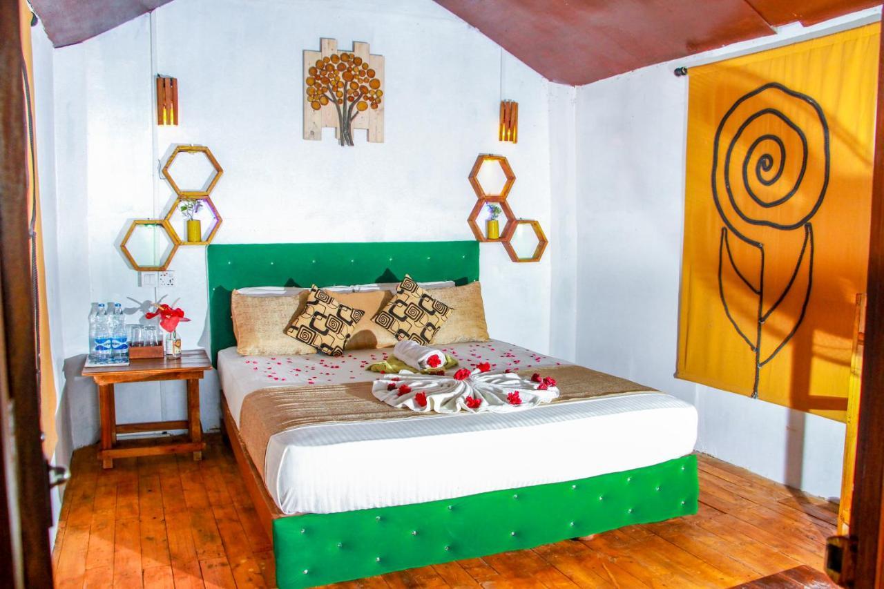 Experience The Comforts Of An Amazing Treehouse Sigiriya Eksteriør bilde