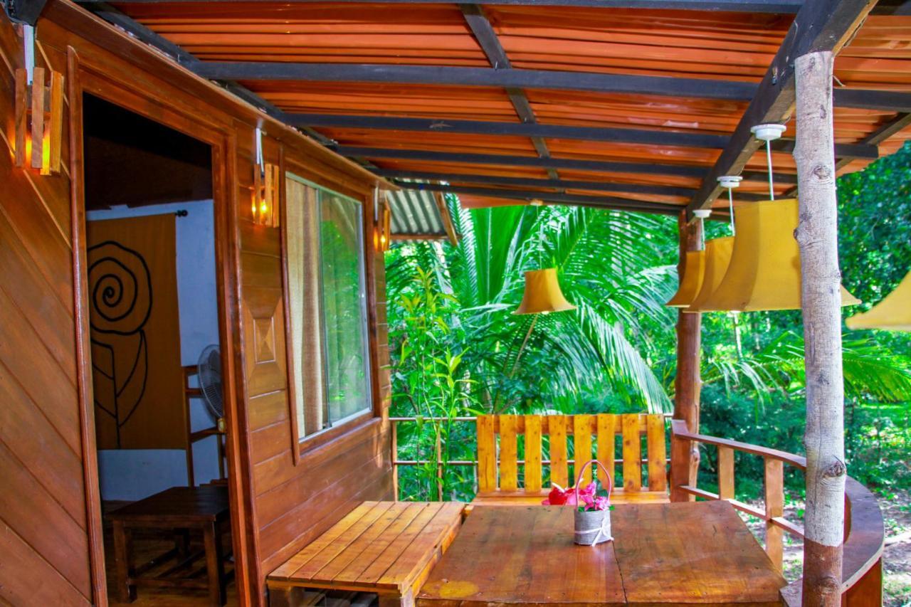 Experience The Comforts Of An Amazing Treehouse Sigiriya Eksteriør bilde